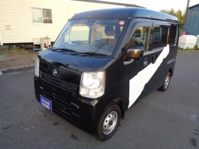 NISSAN NV100 CLIPPER