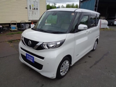 NISSAN ROOX