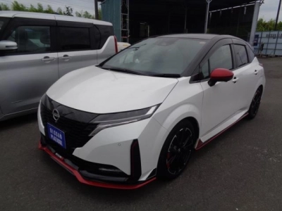 NISSAN AURA