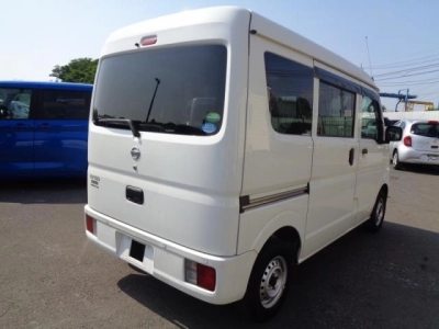 NISSAN NV100 CLIPPER