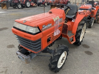 KUBOTA KUBOTA