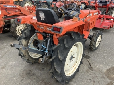 KUBOTA KUBOTA