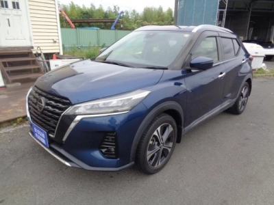 NISSAN KICKS