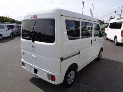 NISSAN NV100 CLIPPER
