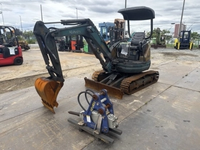 KUBOTA KUBOTA