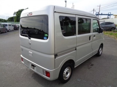 NISSAN NV100 CLIPPER
