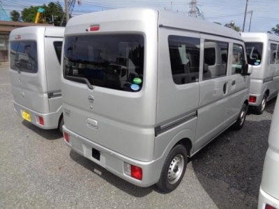 NISSAN NV100 CLIPPER