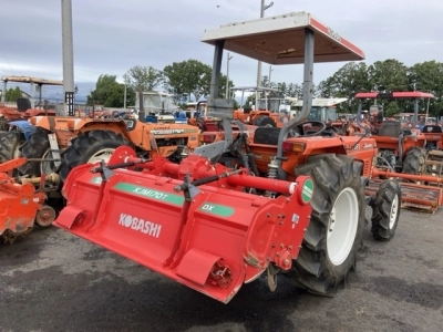 KUBOTA KUBOTA