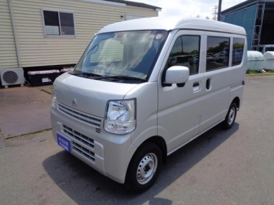 NISSAN NV100 CLIPPER