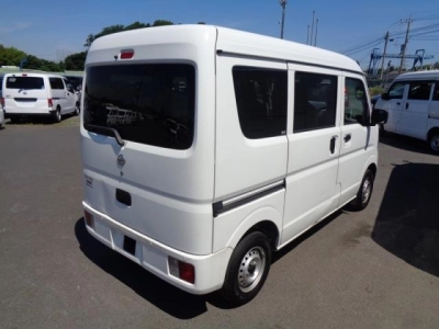 NISSAN NV100 CLIPPER