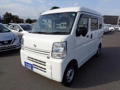 NISSAN CLIPPER VAN