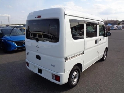 NISSAN CLIPPER VAN