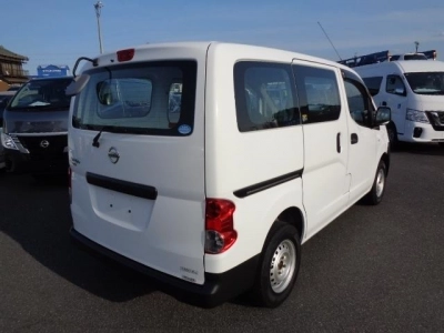 NISSAN NV200 VANETTE VAN