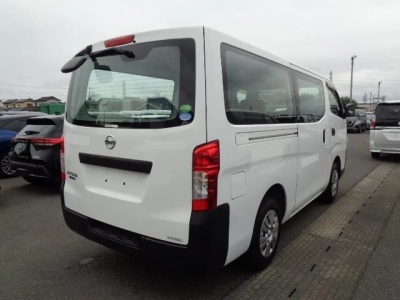 NISSAN CARAVAN