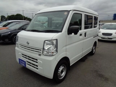 NISSAN CLIPPER VAN