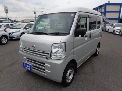 NISSAN CLIPPER VAN