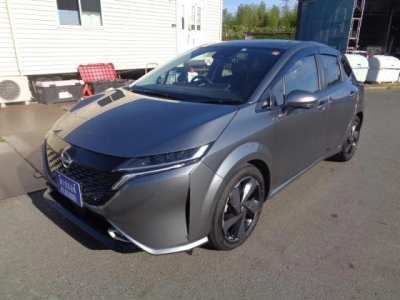 NISSAN AURA