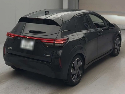 NISSAN AURA