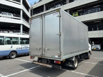 TOYOTA DYNA TRUCK