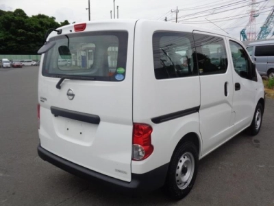 NISSAN NV200 VANETTE VAN