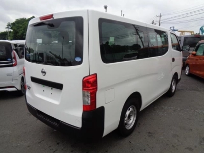 NISSAN NV350 CARAVAN WAGON