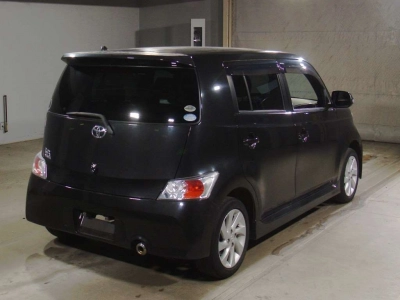 TOYOTA BB