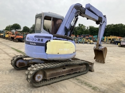 KUBOTA KUBOTA