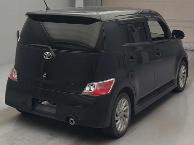 TOYOTA BB