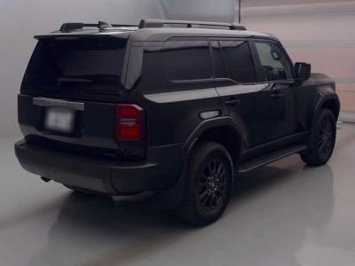 TOYOTA LAND CRUISER 250