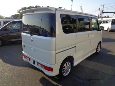 NISSAN NV100 CLIPPER RIO