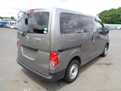 NISSAN NV200 VANETTE VAN