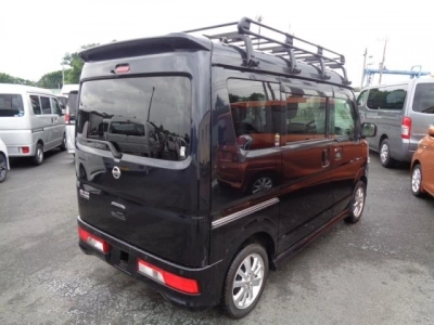 NISSAN NV100 CLIPPER RIO
