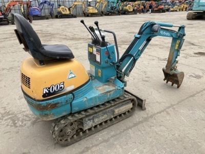 KUBOTA KUBOTA