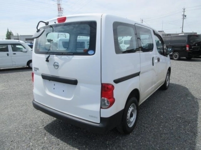 NISSAN NV200 VANETTE VAN