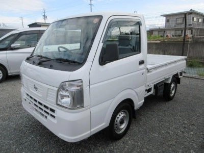 NISSAN NT100 CLIPPER