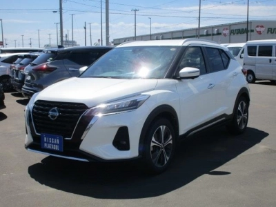NISSAN KICKS