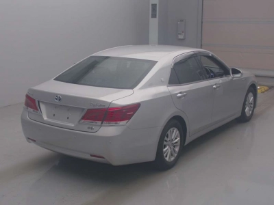 TOYOTA CROWN HYBRID