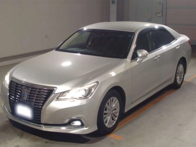 TOYOTA CROWN HYBRID