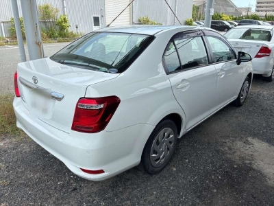 TOYOTA COROLLA AXIO