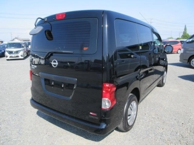 NISSAN NV200 VANETTE VAN