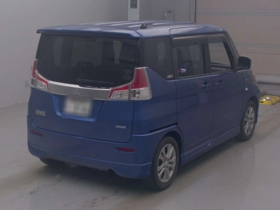 MITSUBISHI DELICA D:2