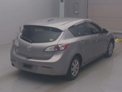 MAZDA AXELA SPORT