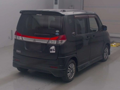 MITSUBISHI DELICA D:2
