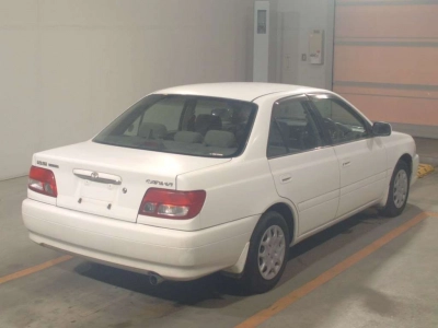 TOYOTA CARINA