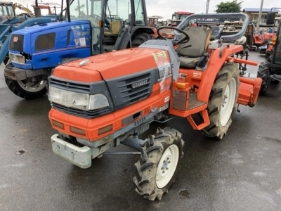 KUBOTA KUBOTA