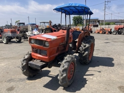 KUBOTA KUBOTA