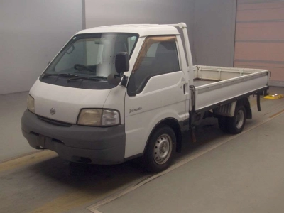 NISSAN VANETTE TRUCK