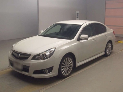 SUBARU LEGACY B4