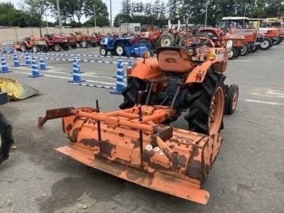 KUBOTA KUBOTA