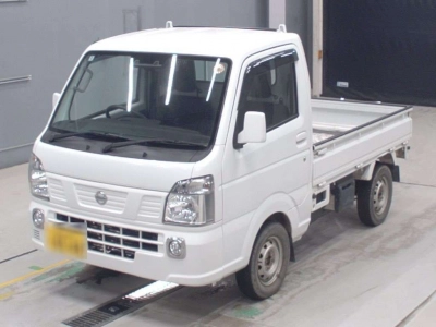 NISSAN NT100 CLIPPER